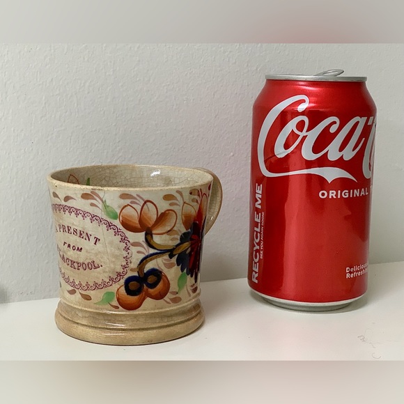 19th Century Gaudy Welsh Grape Gift Mug Inscribed "A Present From Blackpool" - Picture 5 of 16